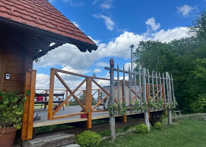 Brunarica Dezno Makole