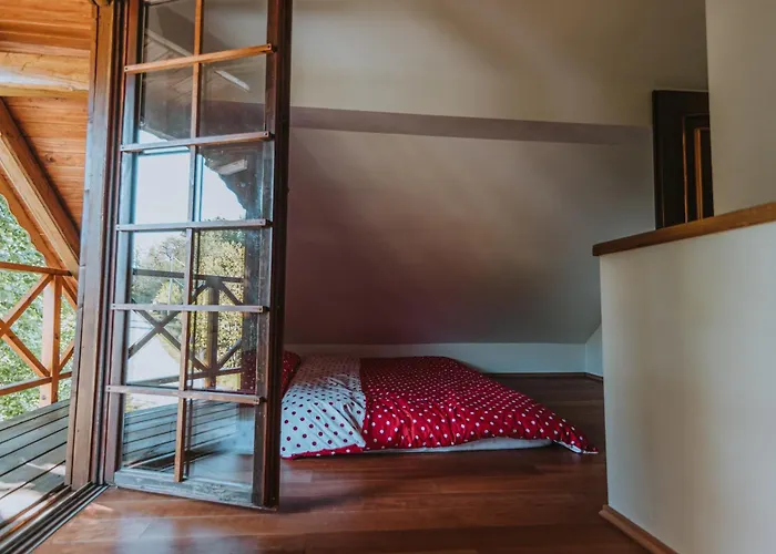 Brunarica Dezno Chalet Makole