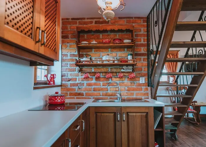 Brunarica Dezno * Makole